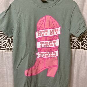 “Not My First Rodeo” Graphic Tee
